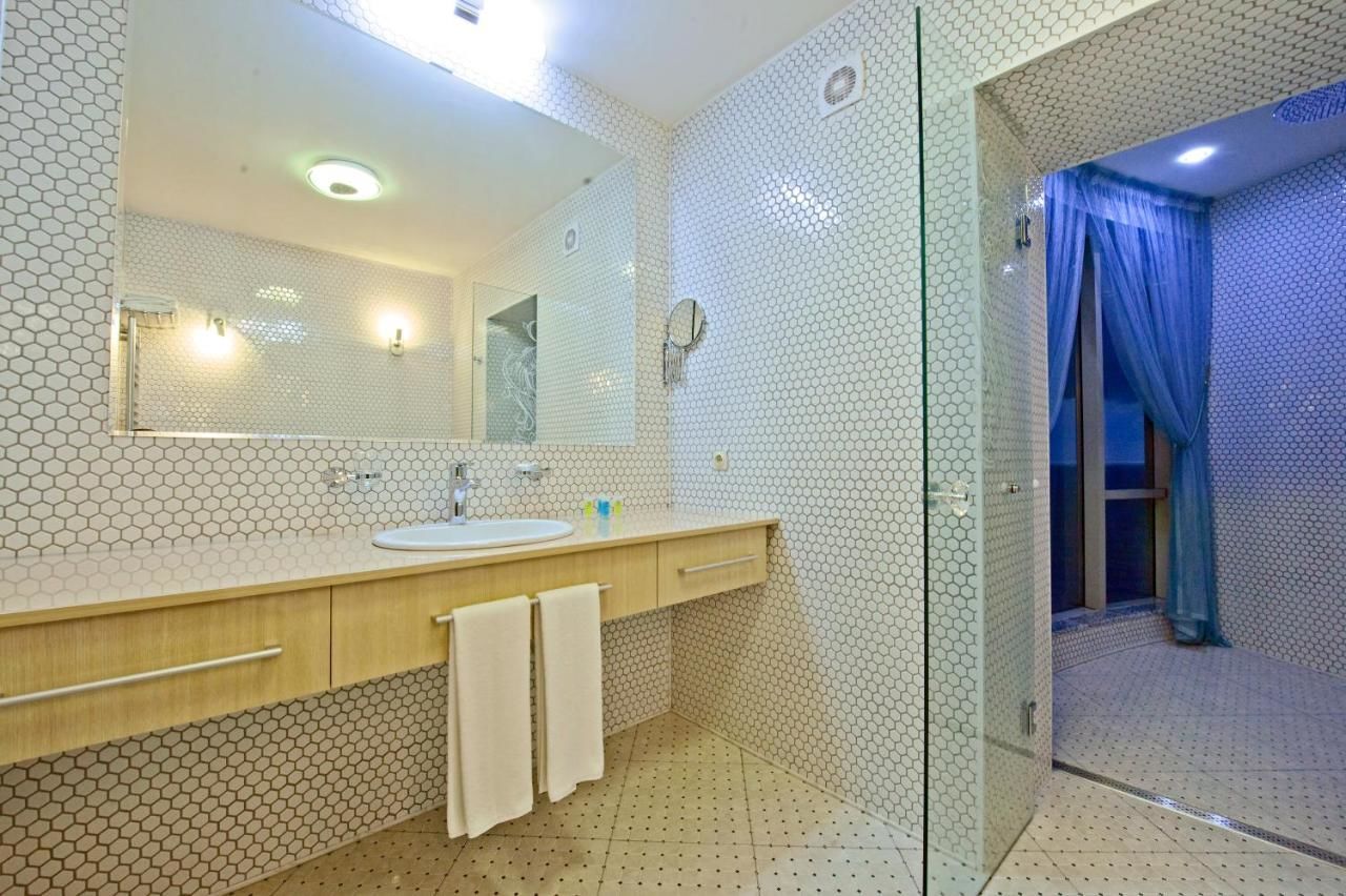 Отель Castello Mare Hotel&Wellness Resort Кобулети-35