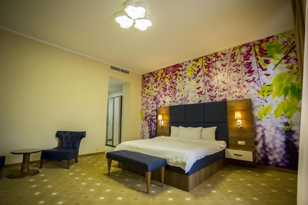 Отель Castello Mare Hotel&Wellness Resort Кобулети