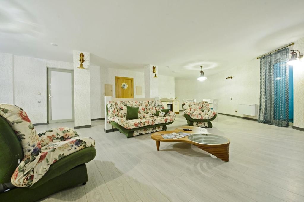 Отель Castello Mare Hotel&Wellness Resort Кобулети