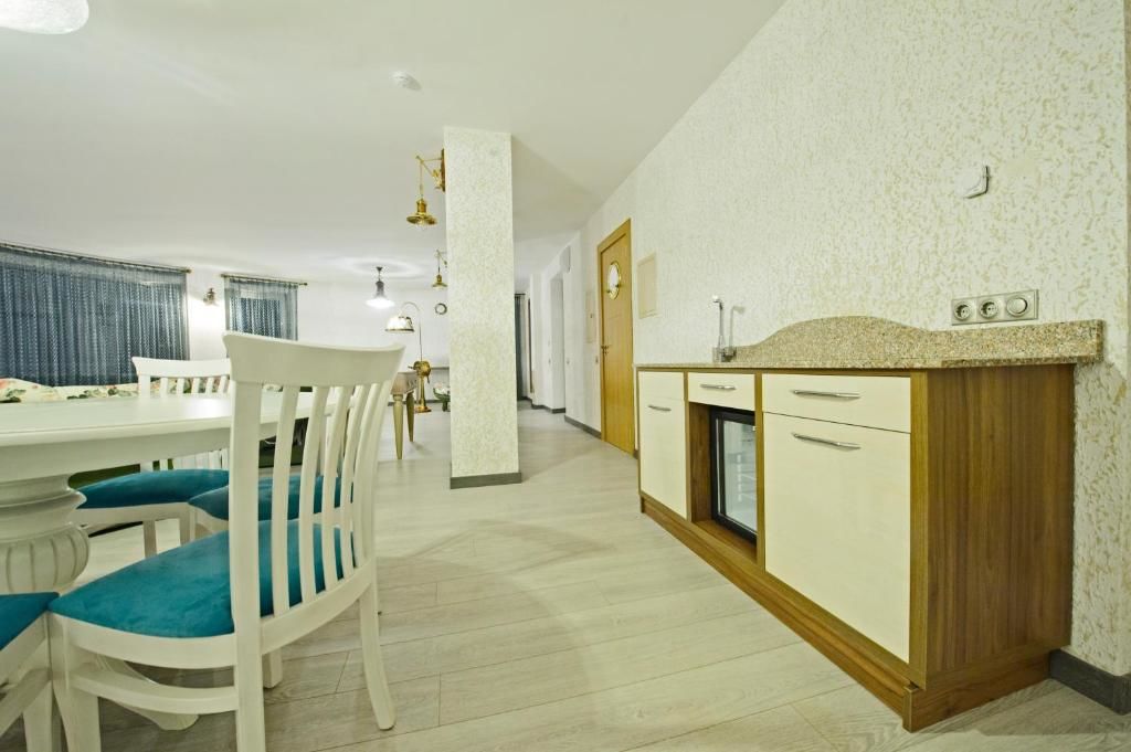 Отель Castello Mare Hotel&Wellness Resort Кобулети